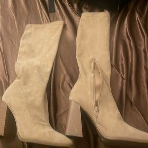Knee high winter heel boots